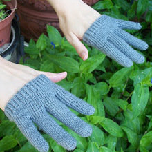 Only_finger_gloves_2