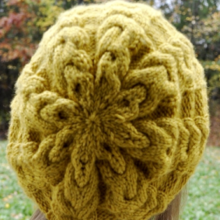 Horseshoe-cable-slouch