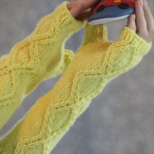 Shine_bright_fingerless_gloves_-_cover_small