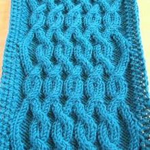 Ariel_scarf_close_3