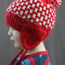 Double_pom_earflap_hat_cover_small